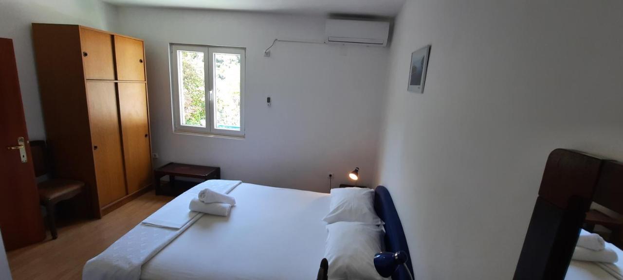 Apartments Lampalo Okuklje المظهر الخارجي الصورة